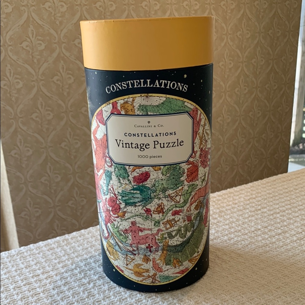 Vintage Puzzle - 1000 Pieces - Black and Yellow